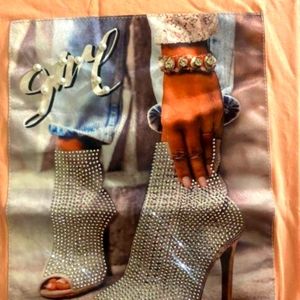 Woman Custom Pink Tshirt (S/M)